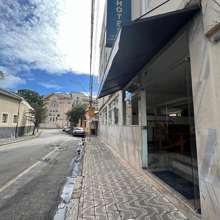Hotel Thermas Da Mantiqueira - Pocos De Caldas - De Frente Para A Praca Central E Relogio Floral Kültér fotó